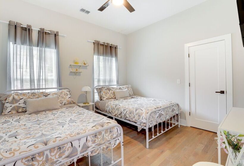 Modern Decatur Home ~ 7 Mi To Atlanta!