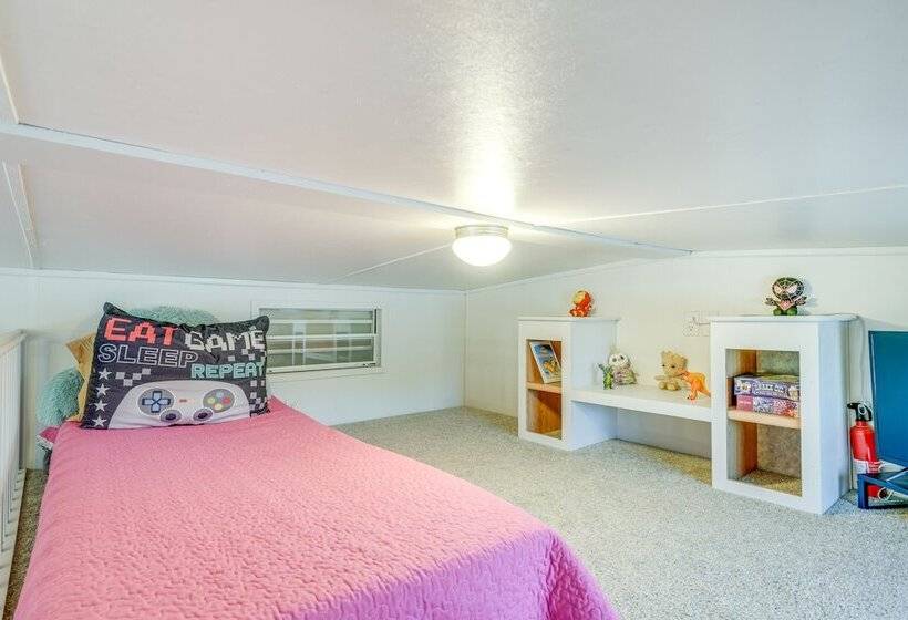 Pet Friendly Utah Cottage Near Zion National Park!