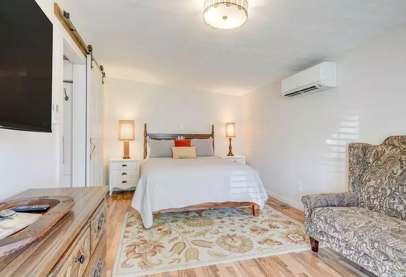 Pet Friendly Utah Cottage Near Zion National Park!