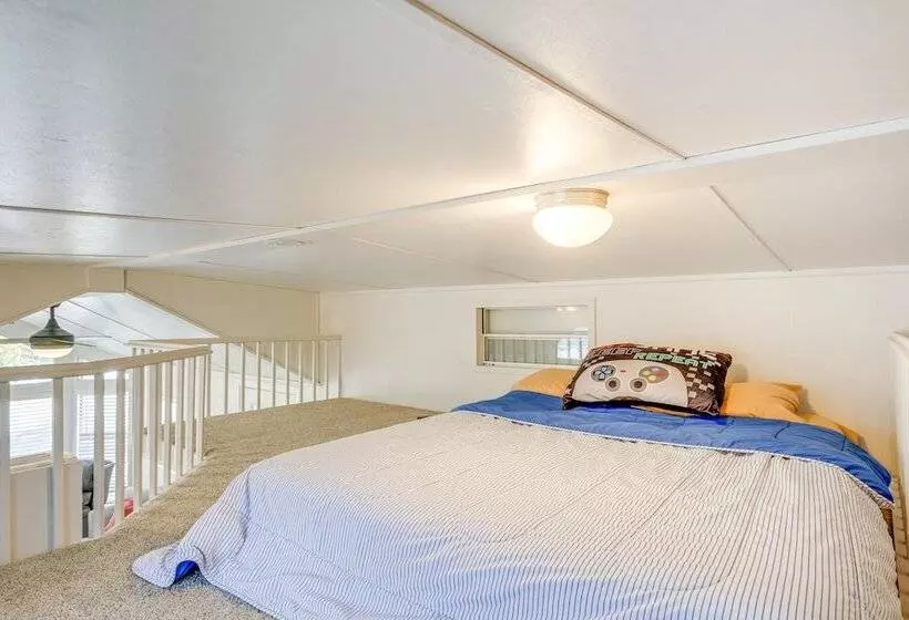 Pet Friendly Utah Cottage Near Zion National Park!