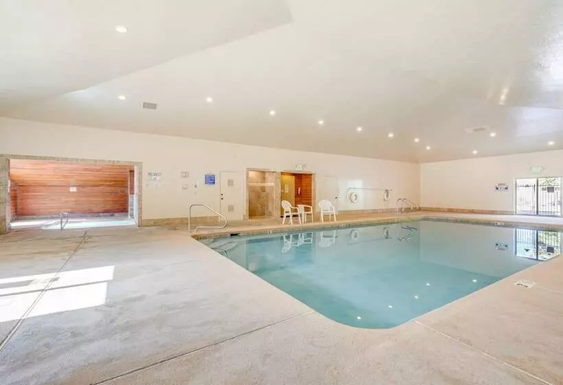 Pet Friendly Utah Cottage Near Zion National Park!