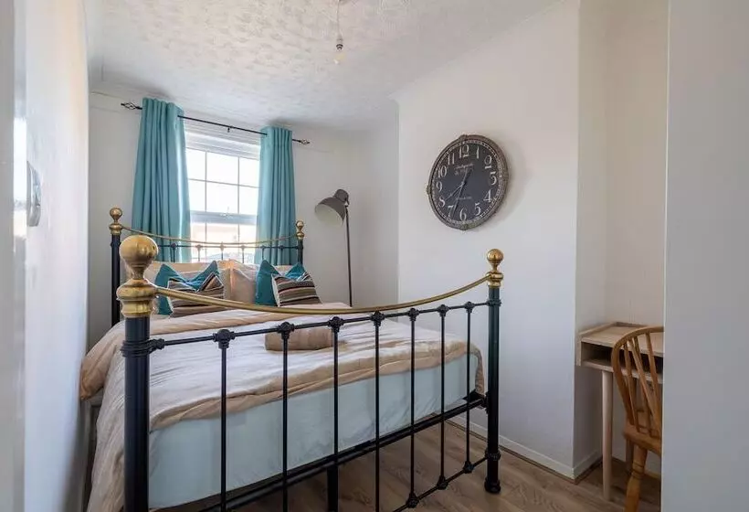 レジデンス Captivating 4 Bed House In Dartford