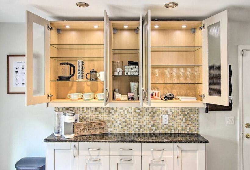 Savannah Family Home W/ Private Pool & Yard!