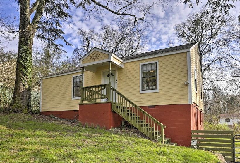 Secluded Rossville Retreat: 6 Miles To Chattanooga