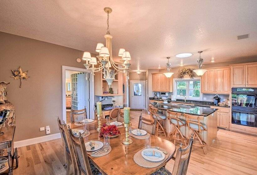 Sky Valley Home W/ Mtn View, 5 Mi To Rabun Bald!