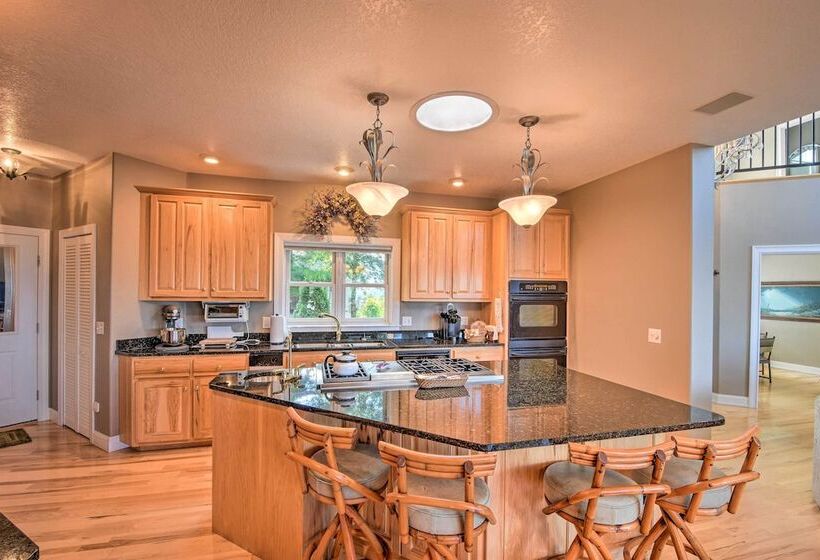 Sky Valley Home W/ Mtn View, 5 Mi To Rabun Bald!