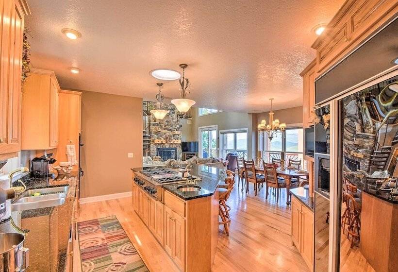 Sky Valley Home W/ Mtn View, 5 Mi To Rabun Bald!