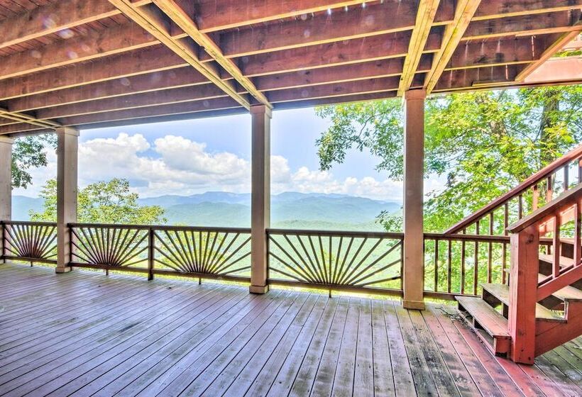 Sky Valley Home W/ Mtn View, 5 Mi To Rabun Bald!