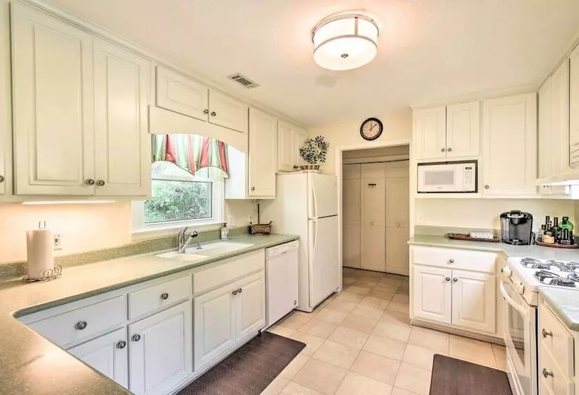 Sky Valley Retreat W/ Resort Amenities & Views!