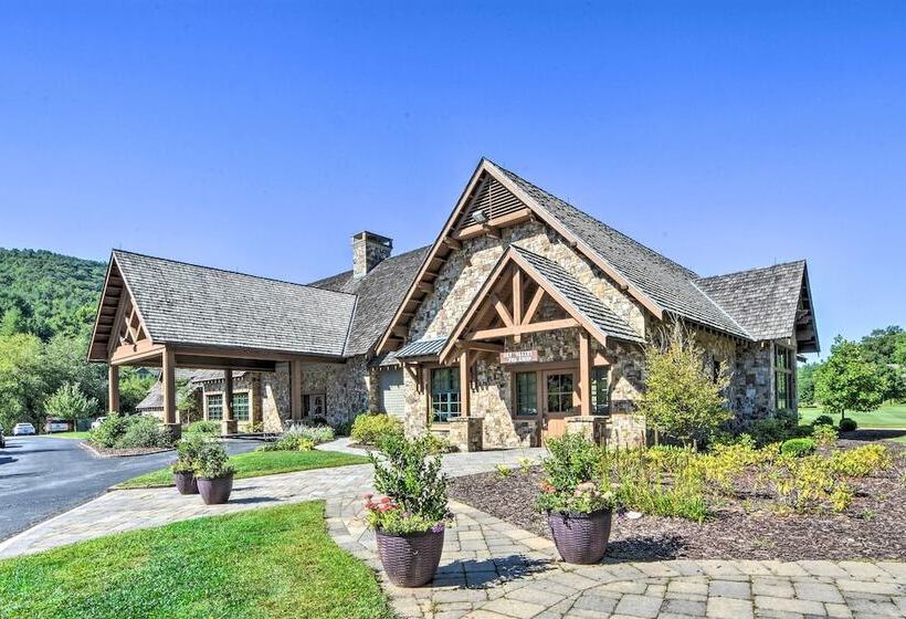 Sky Valley Retreat W/ Resort Amenities & Views!