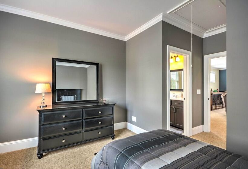 Spacious Family Friendly Retreat W/ Winter Rates!