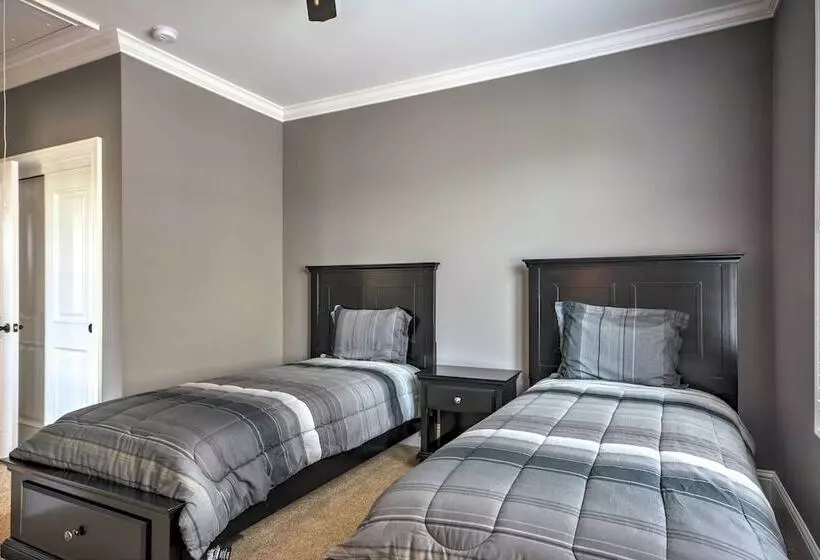 Spacious Family Friendly Retreat W/ Winter Rates!