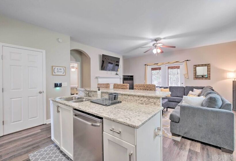 Spacious Pooler Home W/ Family Friendly Perks