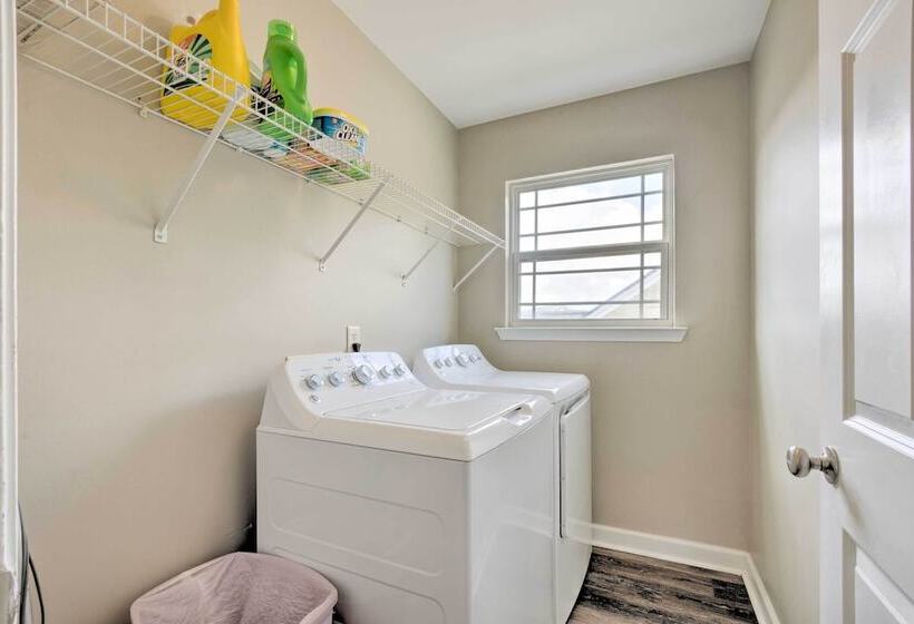 Spacious Pooler Home W/ Family Friendly Perks