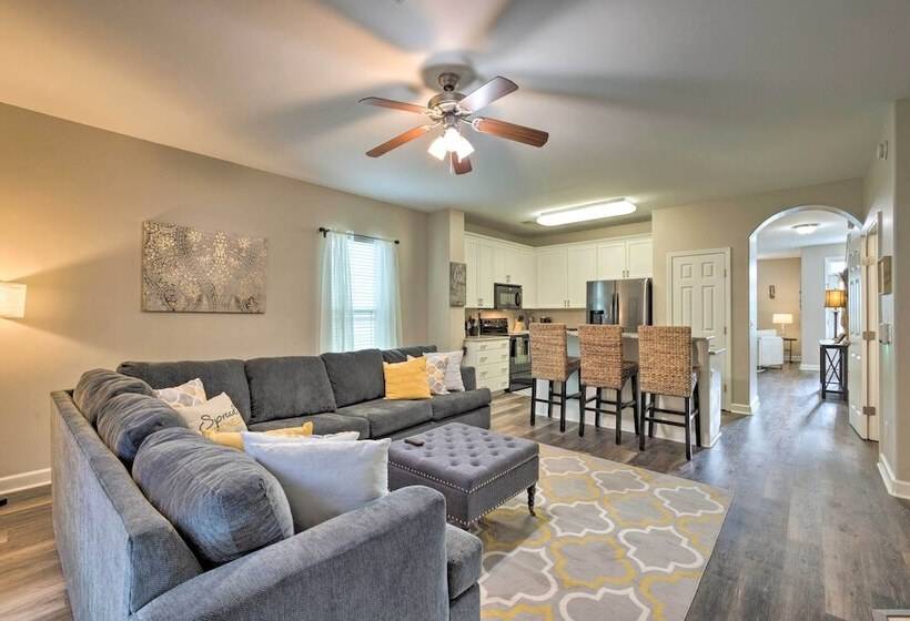 Spacious Pooler Home W/ Family Friendly Perks