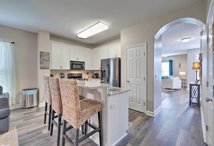 Spacious Pooler Home W/ Family Friendly Perks