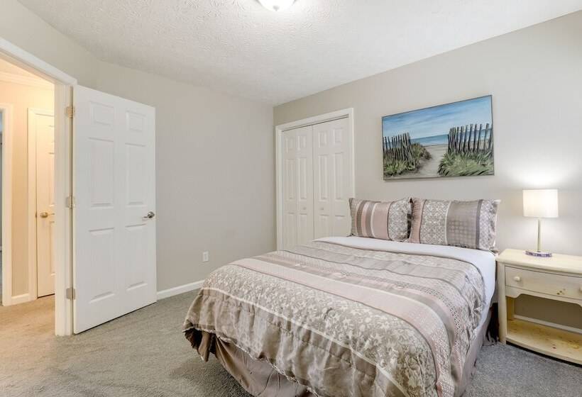 Sunny Lithonia Home ~ 7 Mi To Stone Mountain Park!