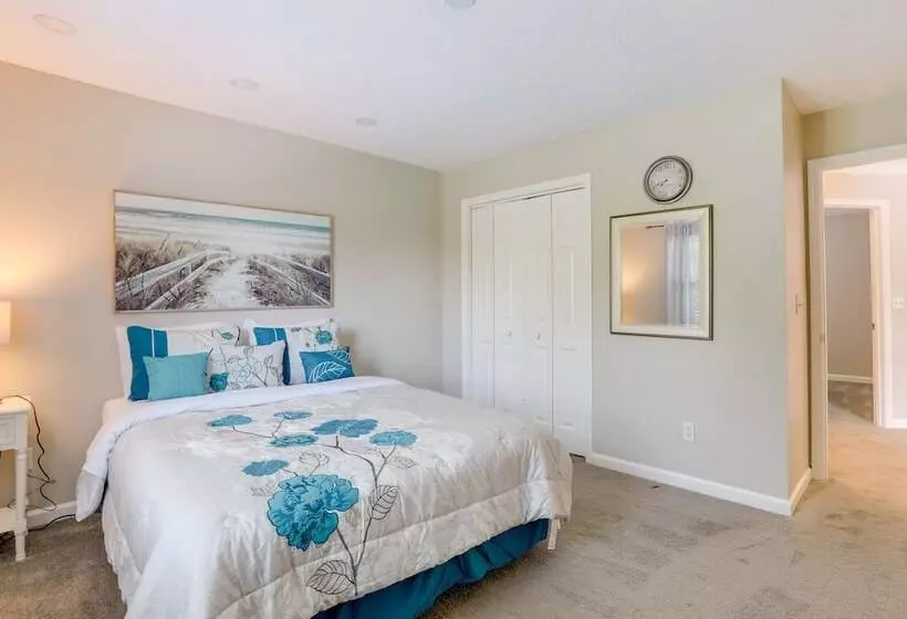 Sunny Lithonia Home ~ 7 Mi To Stone Mountain Park!