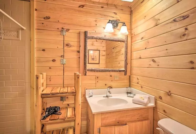 The Outlook At The Sautee Mountain Retreat!
