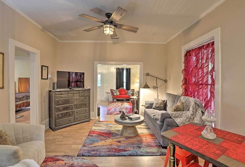 Thomasville Cottage Near The Big Oak & Downtown!