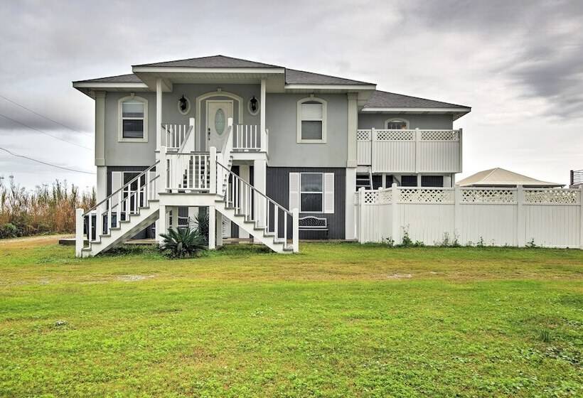 Waterfront Slidell Home W/ Boat Dock & Canal View!