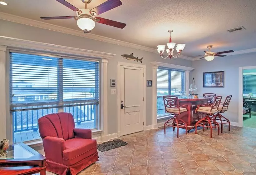 Waterfront Slidell Home W/ Boat Dock & Canal View!