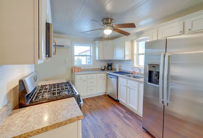 270 Acre Ripley Family Home W/ On Site Pond!