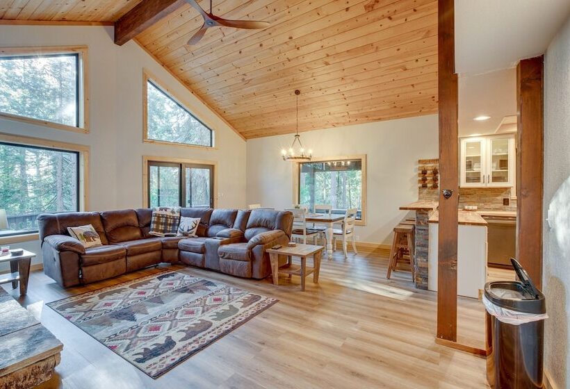 Arnold Cabin Near Calaveras Big Trees State Park!