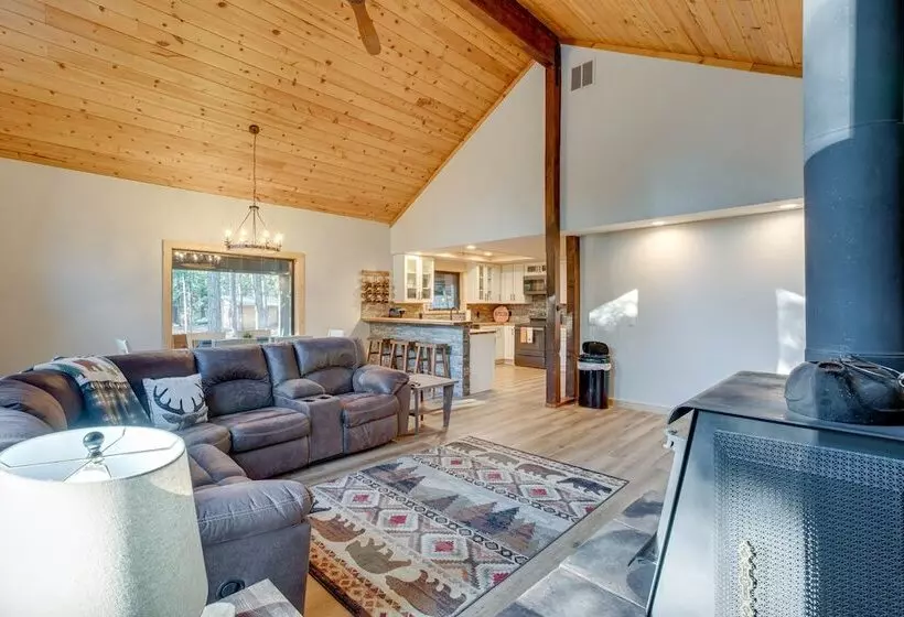 Arnold Cabin Near Calaveras Big Trees State Park!