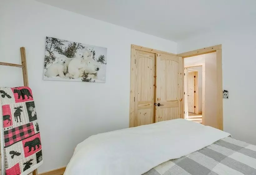 Arnold Cabin Near Calaveras Big Trees State Park!