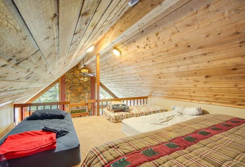 Colorado Cabin W/ Deck, Fire Pit & Mountain Views!