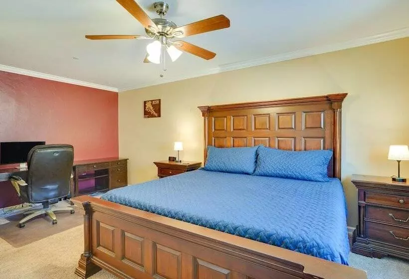 Corona De Tucson Home With Hot Tub!