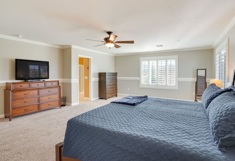 Corona De Tucson Home With Hot Tub!