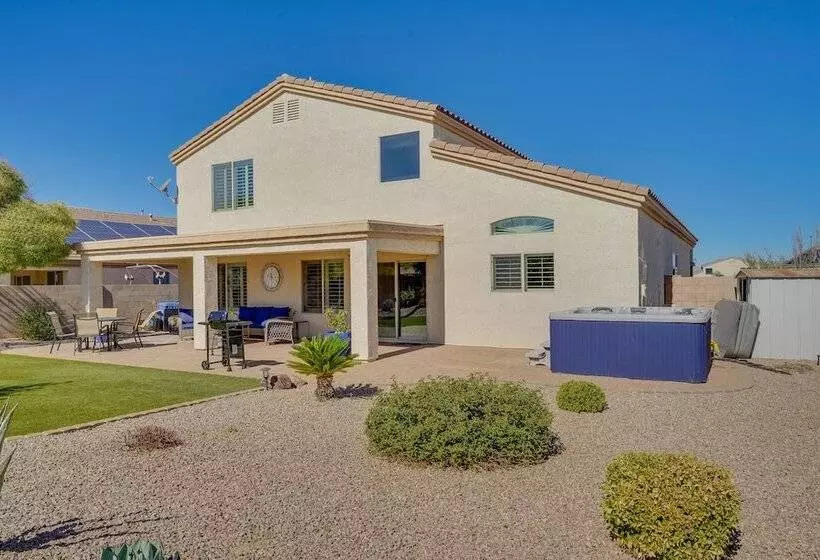 Corona De Tucson Home With Hot Tub!