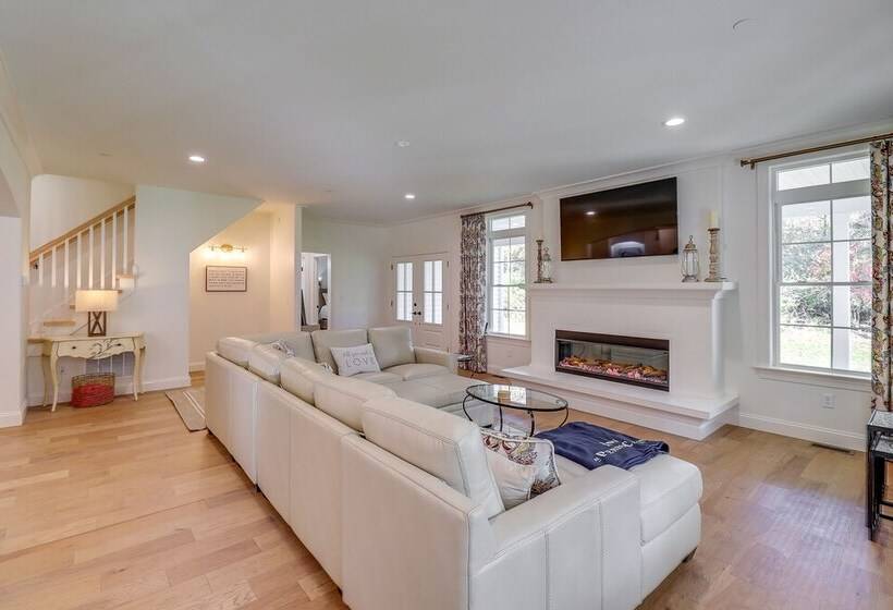 Eastern Shore Getaway: Walk To Tolchester Marina!