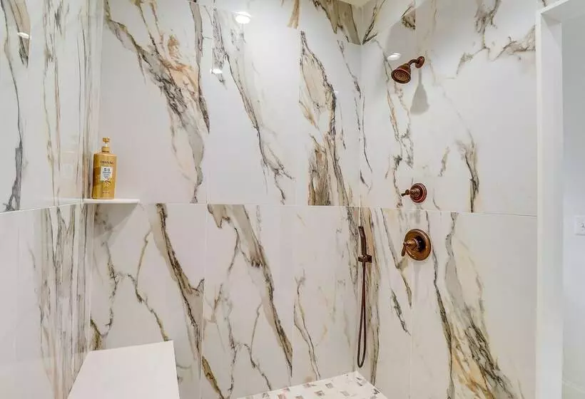 Eastern Shore Getaway: Walk To Tolchester Marina!