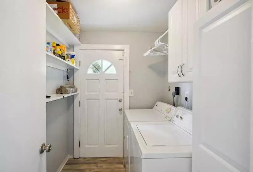 New Smyrna Beach Home < 1 Mi To Beach/flagler Ave