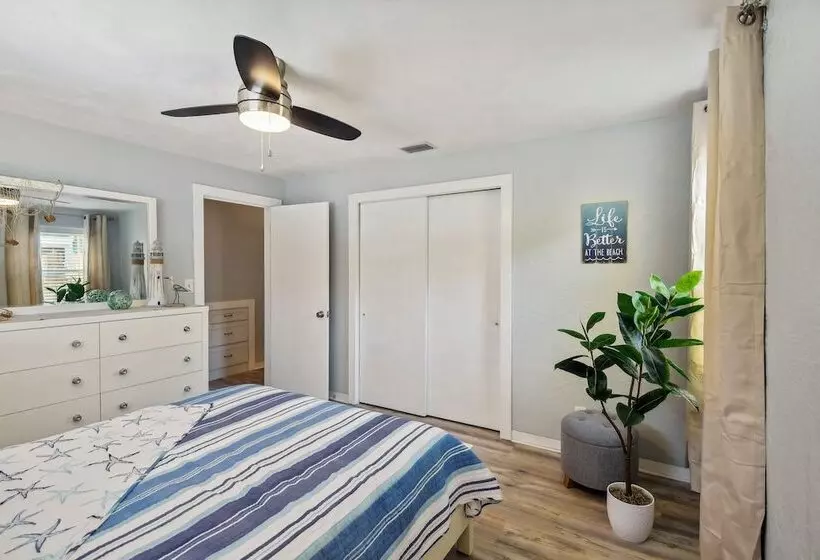 New Smyrna Beach Home < 1 Mi To Beach/flagler Ave