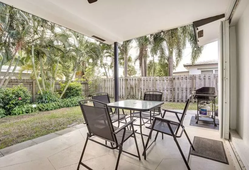Heated Pool & Fenced Yard: Pompano Beach Home