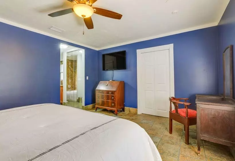 Florida Retreat W/ Patio, Boat Dock & Shuffleboard