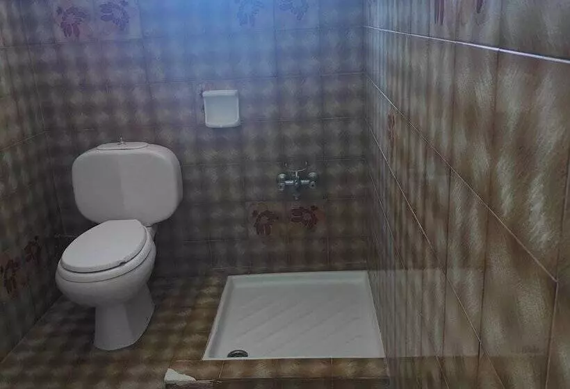 Helena Apartments In Paradisi