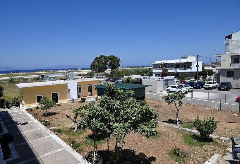 Helena Apartments In Paradisi