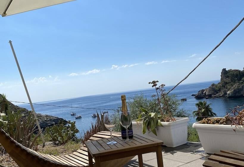 簡易ホテル Paradisea Taormina