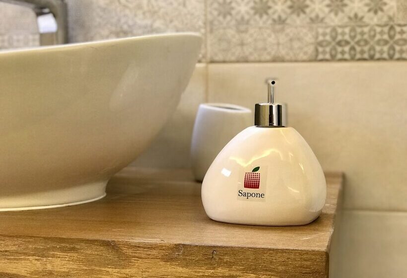 簡易ホテル Paradisea Taormina