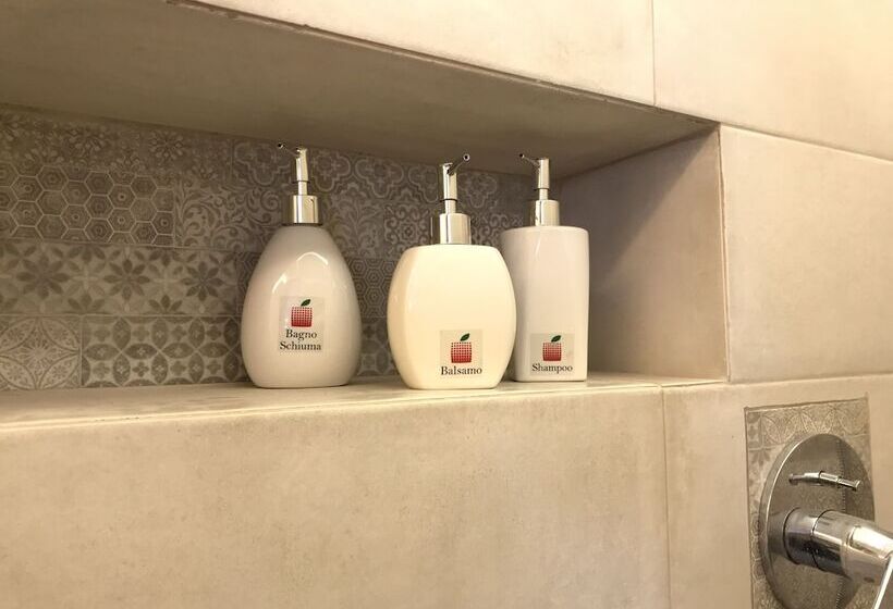 簡易ホテル Paradisea Taormina