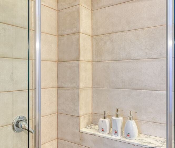 簡易ホテル Paradisea Taormina