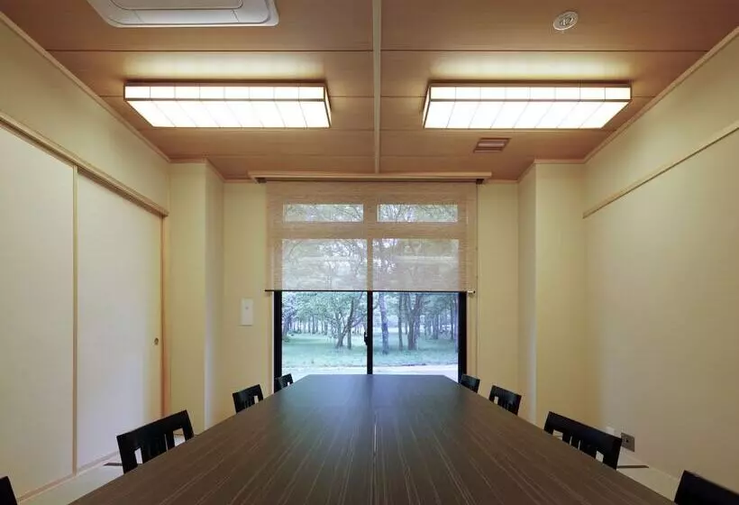 Hotelli Auberge Cosmos