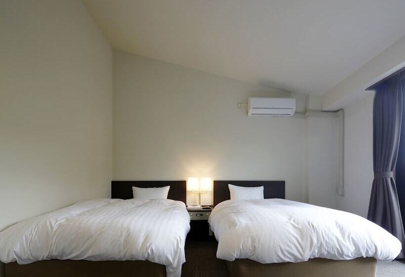 בית מלון כפרי Auberge Cosmos