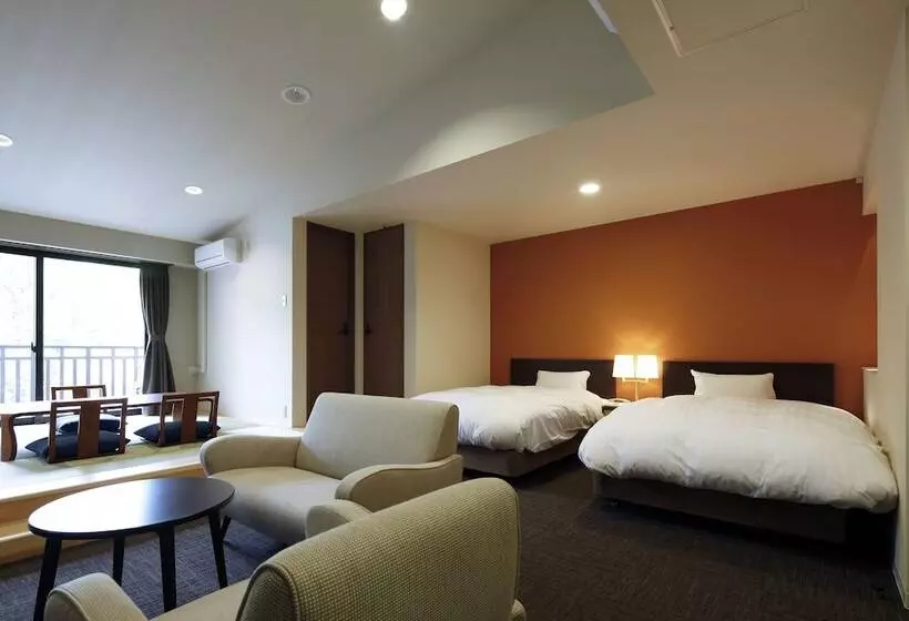 Hotelli Auberge Cosmos