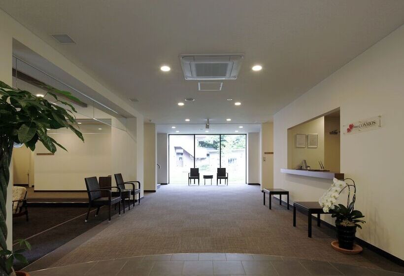 בית מלון כפרי Auberge Cosmos